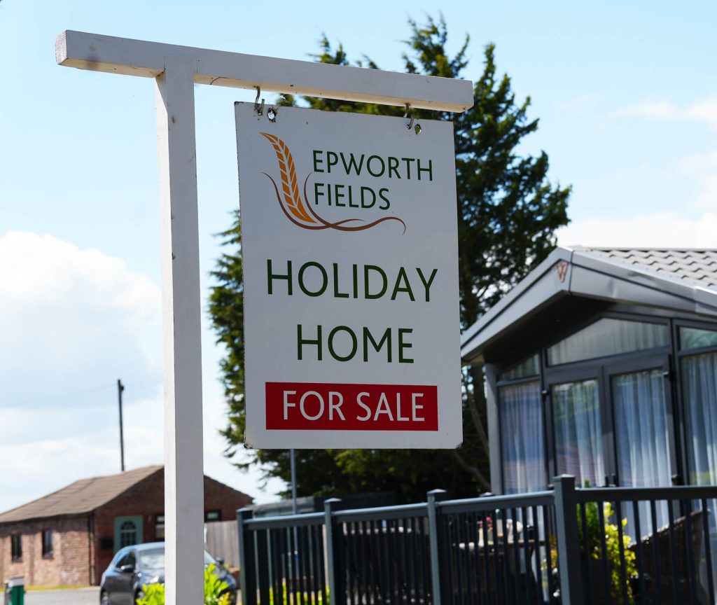 For sale sign at Epworth Fields, where you can part-exchange your static caravan